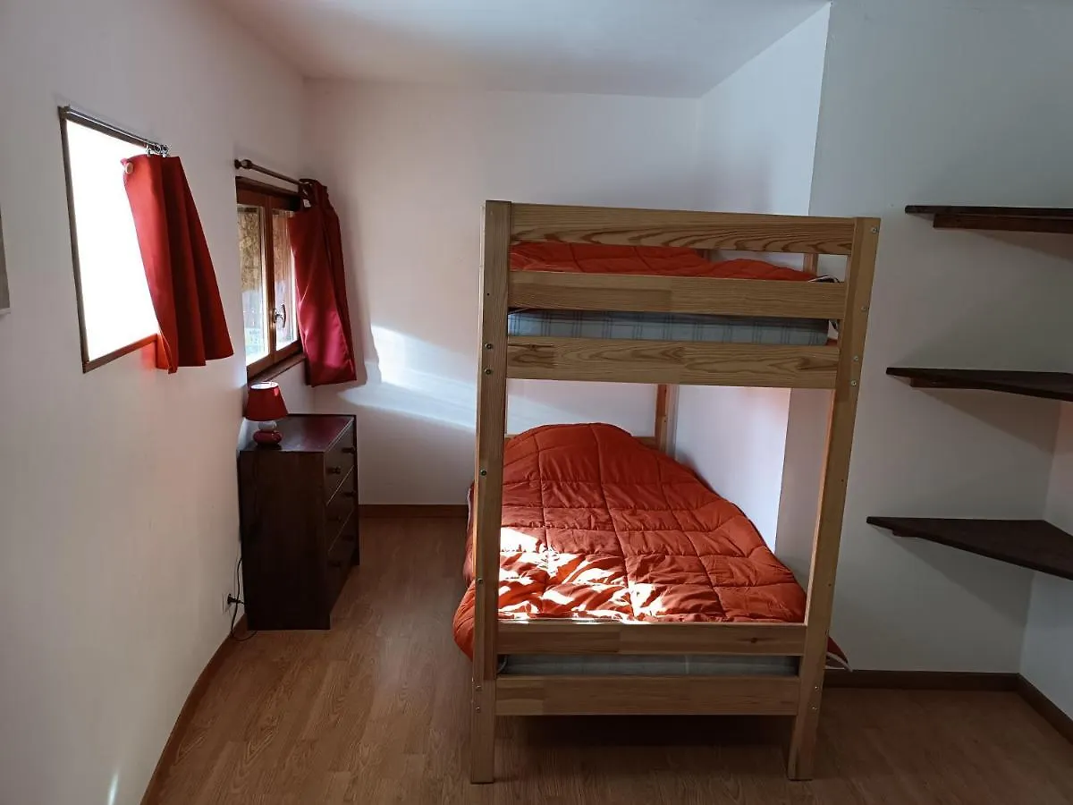Les Gites Des Pics Riverenert Chalet